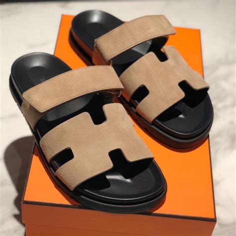 claquette hermes homme|hermes chypre sandal black.